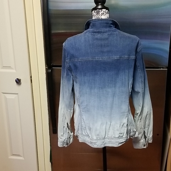 Jones New York Ombre Denim Jacket - Picture 4 of 9